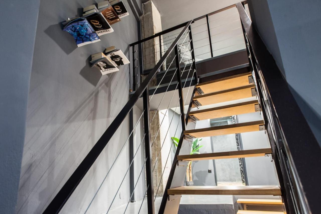 Trendy Industrial Apt Next To Museum Of Acropolis Афины Экстерьер фото
