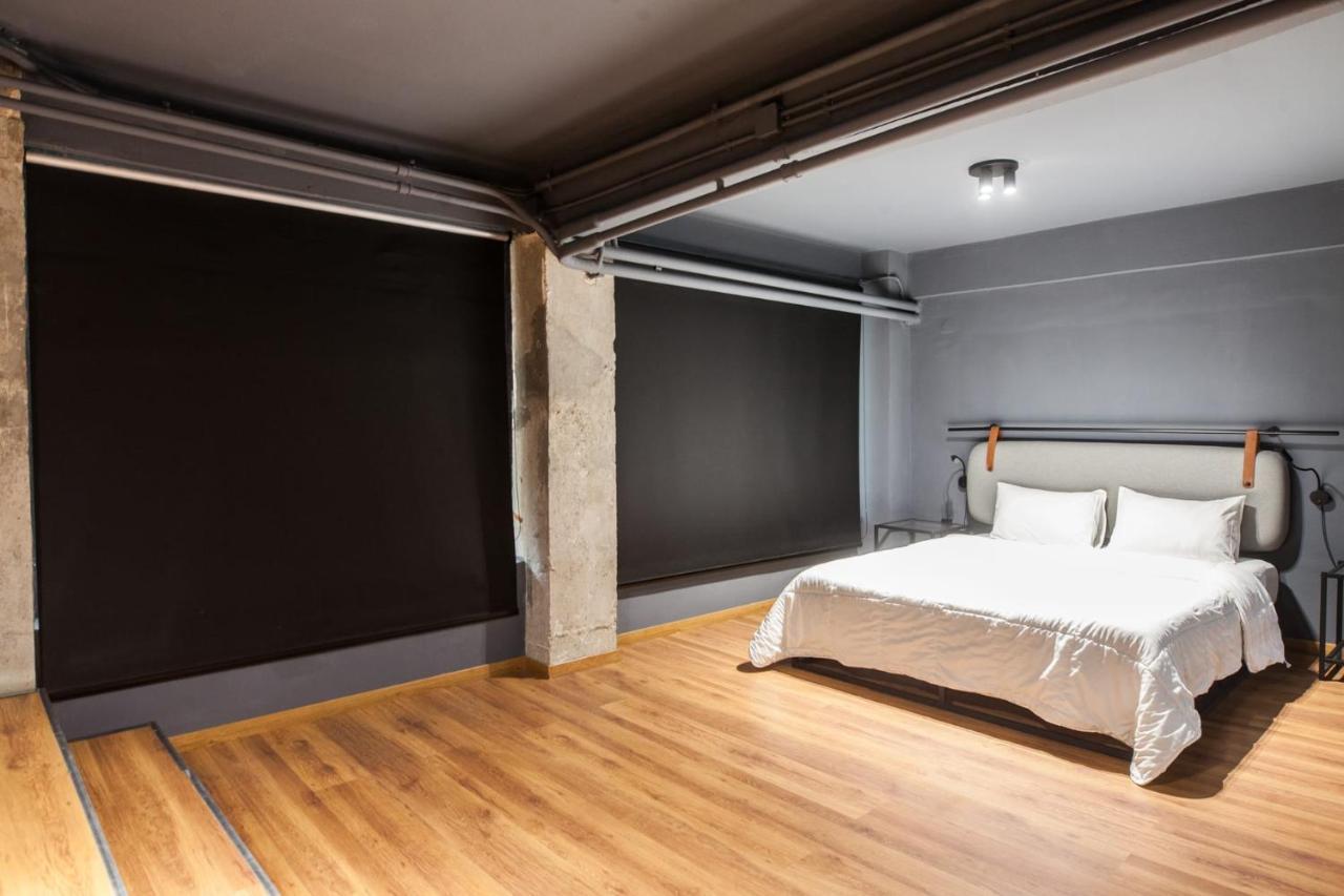 Trendy Industrial Apt Next To Museum Of Acropolis Афины Экстерьер фото