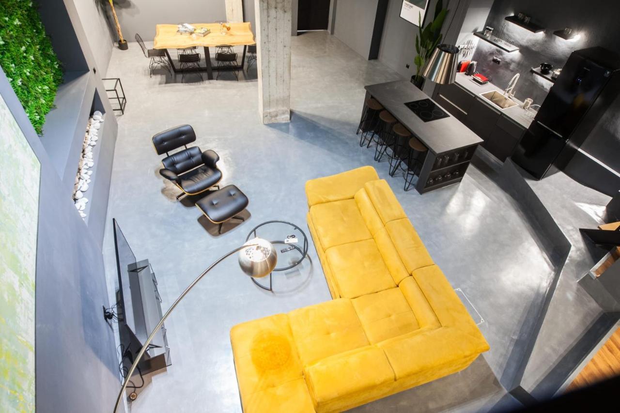 Trendy Industrial Apt Next To Museum Of Acropolis Афины Экстерьер фото